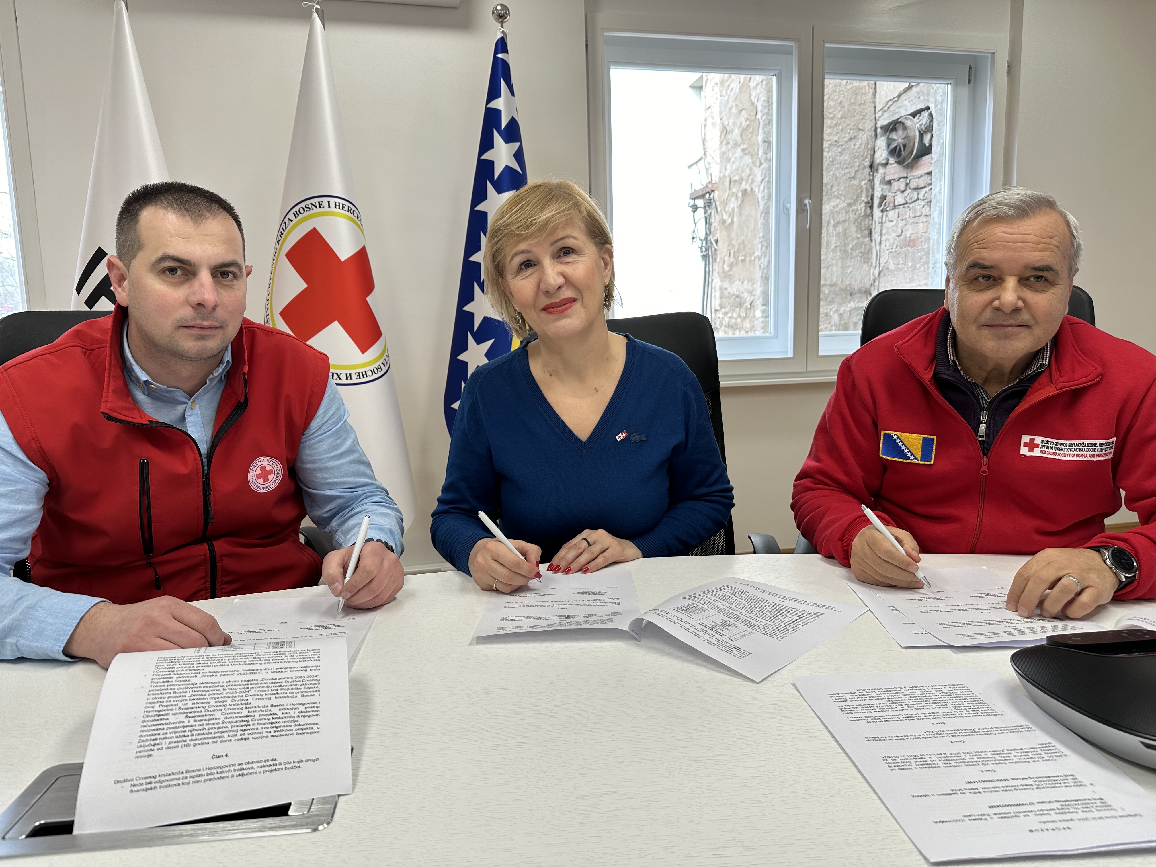 Potpisan sporazum za realizaciju projekta  “ Zimska pomoć” za 520 domaćinstava u 19 lokalnih zajednica BiH 